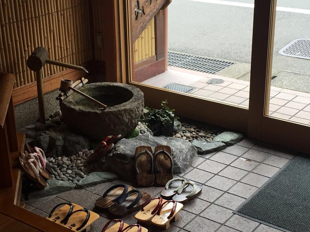 Ryokan Mitsuwa Toyooka  Exterior photo
